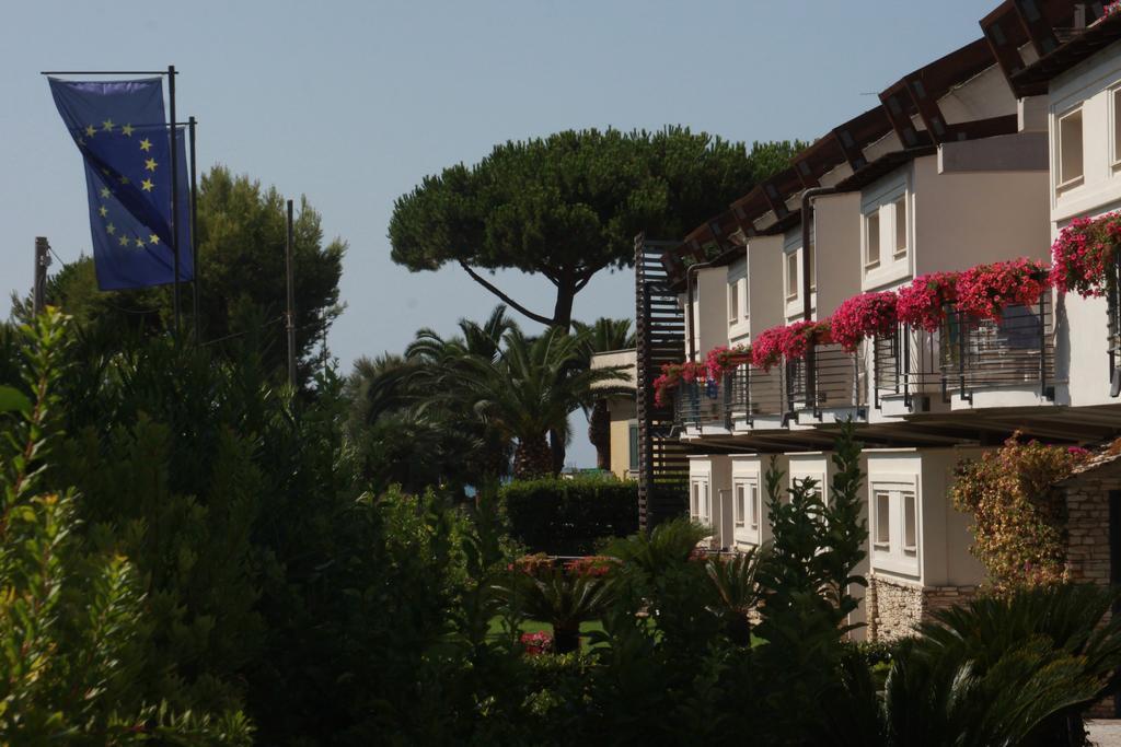 Poseidon Hotel
